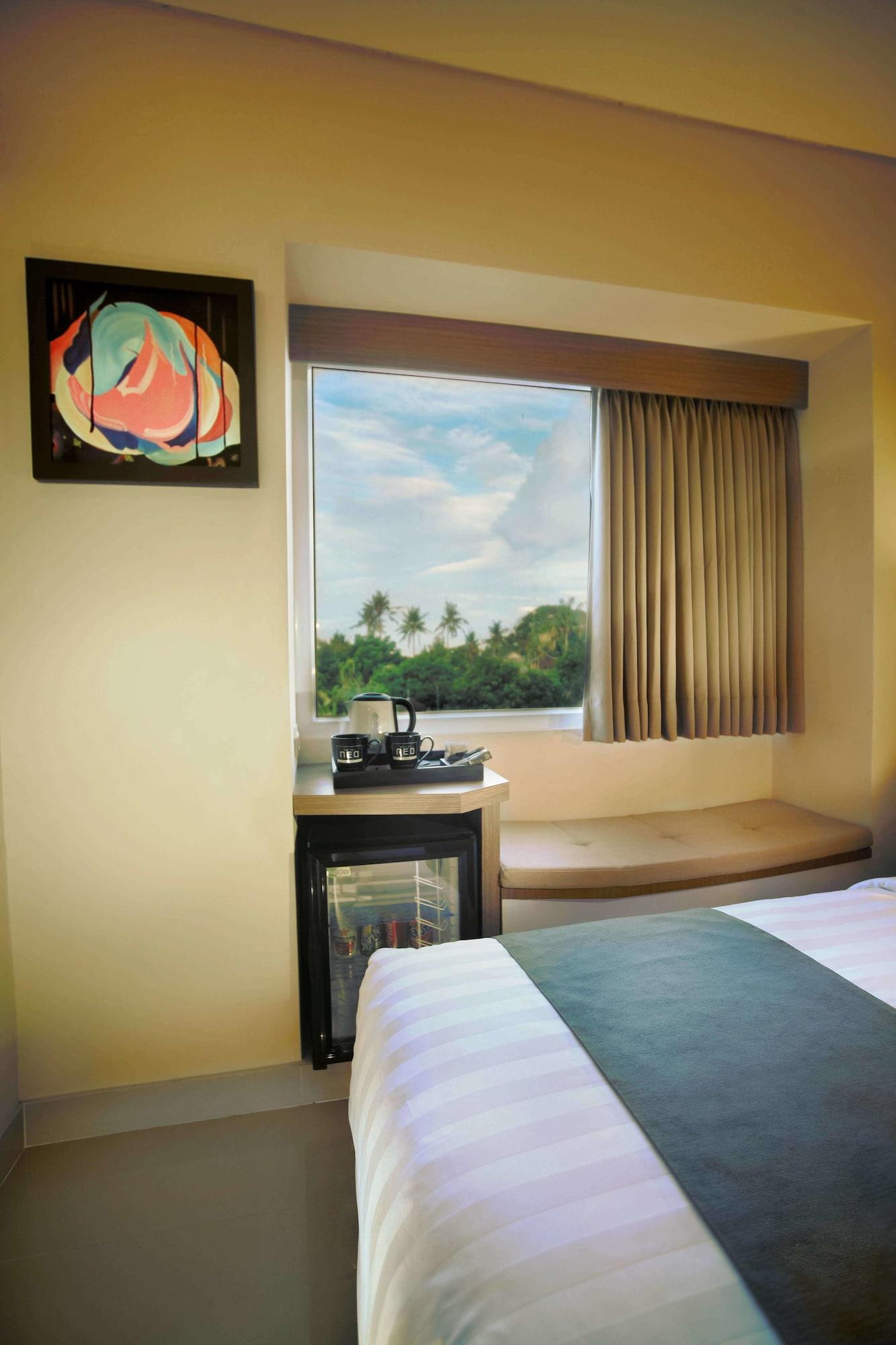 Hotel Neo - Kuta, Jelantik Легиан Екстериор снимка