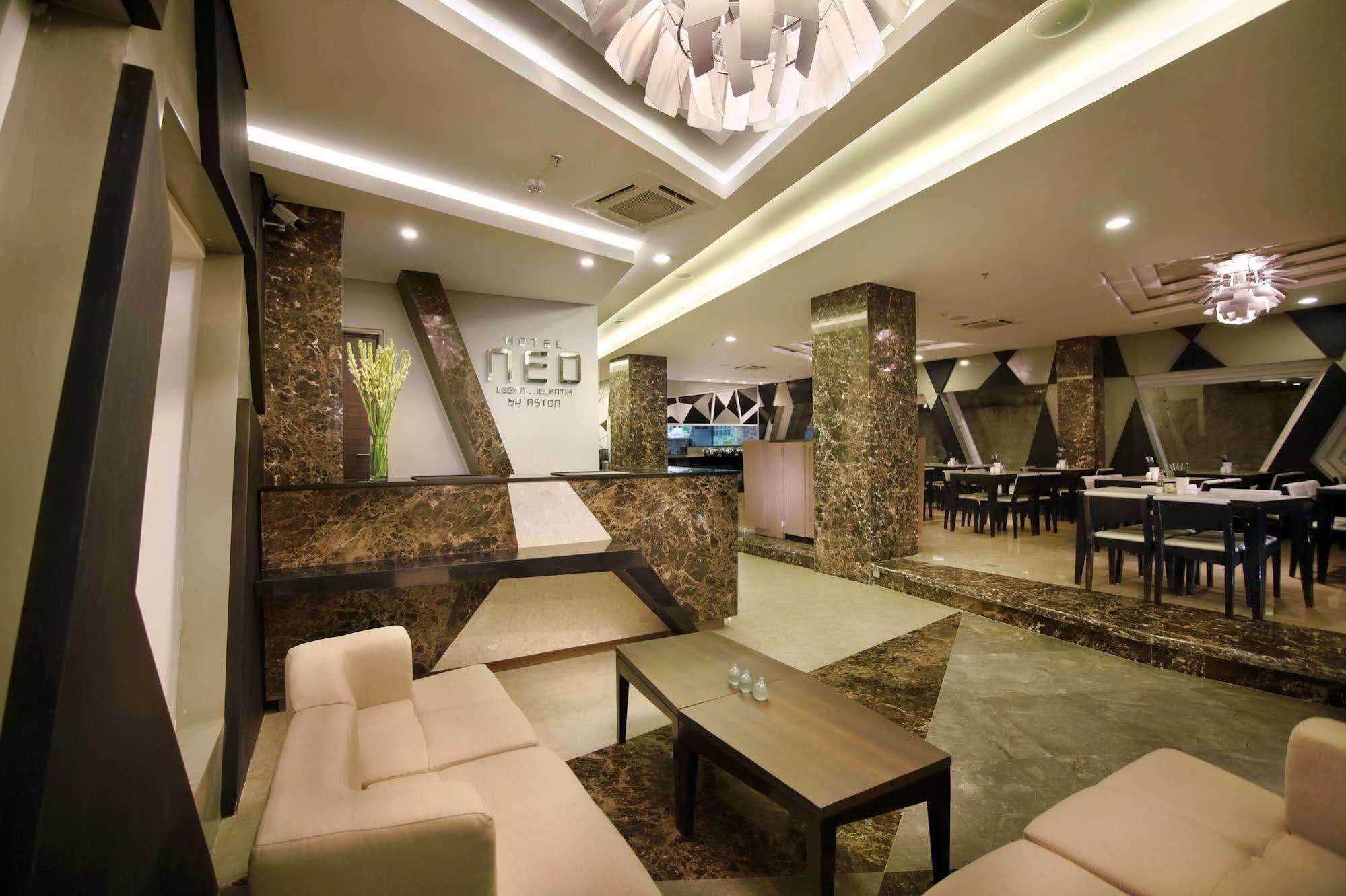 Hotel Neo - Kuta, Jelantik Легиан Екстериор снимка